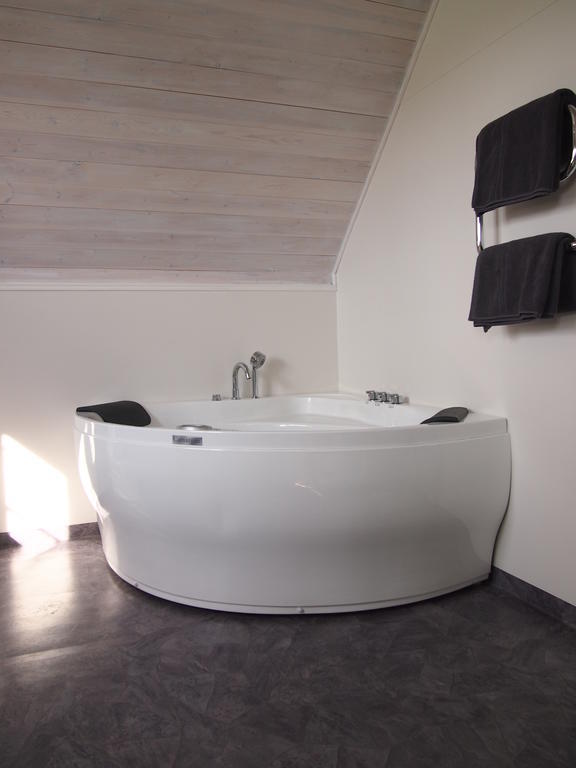 Bed and Breakfast Augustas Bed&Breakfast Falkenberg Zimmer foto